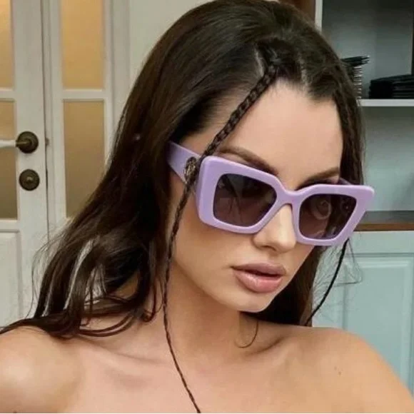 Burberry ? Daisy Grey Sunglasses Gradient Butterfly Burberry BE4344 Daisy XS (51 - 20) with Grey lenses and  main image 4